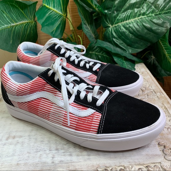 VANS Men’s Comfy Cush Old Skool Sneaker Fade Black - Picture 4 of 15